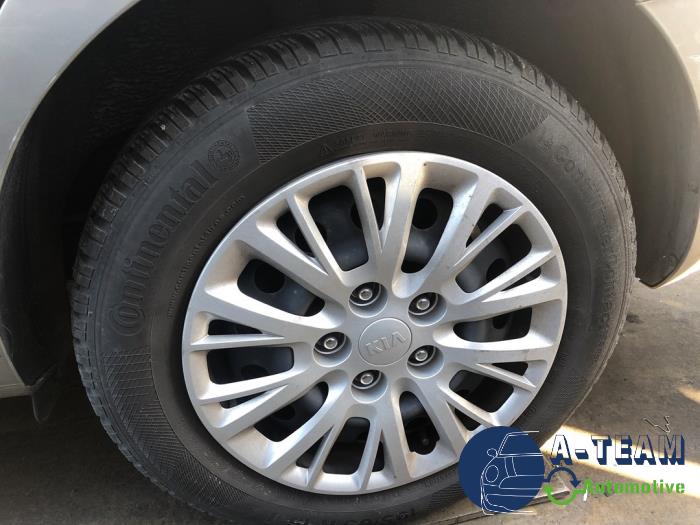 Kia Cee'd Sportswagon 1.4i CVVT 16V Sloopvoertuig (2012, Zilver)