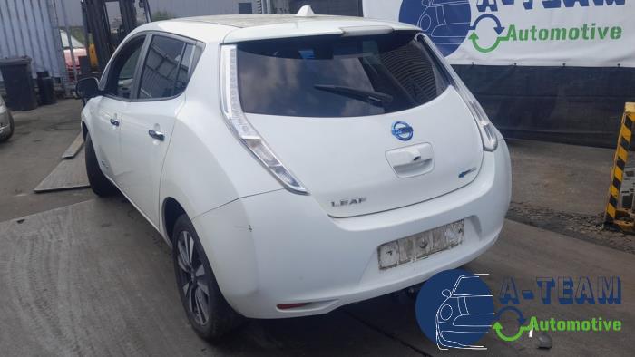 Nissan Leaf Leaf Sloopvoertuig (2016, Wit)