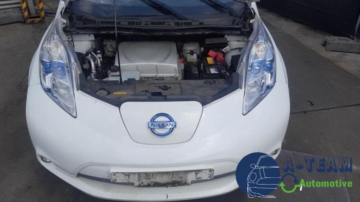 Nissan Leaf Leaf Sloopvoertuig (2016, Wit)