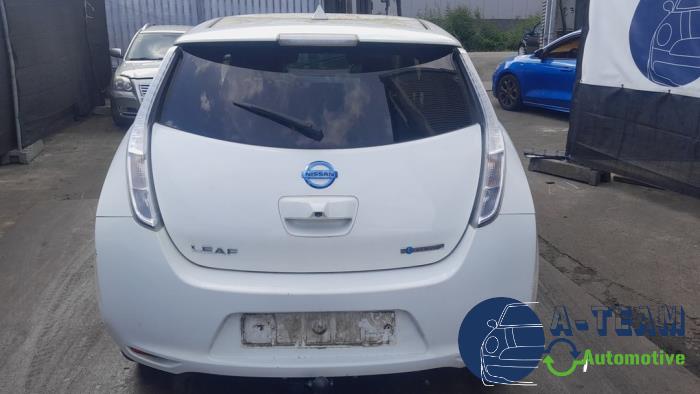 Nissan Leaf Leaf Sloopvoertuig (2016, Wit)