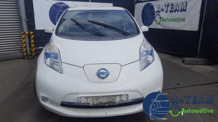 Nissan Leaf Leaf Sloopvoertuig (2016, Wit)