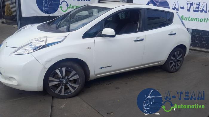 Nissan Leaf Leaf Sloopvoertuig (2016, Wit)
