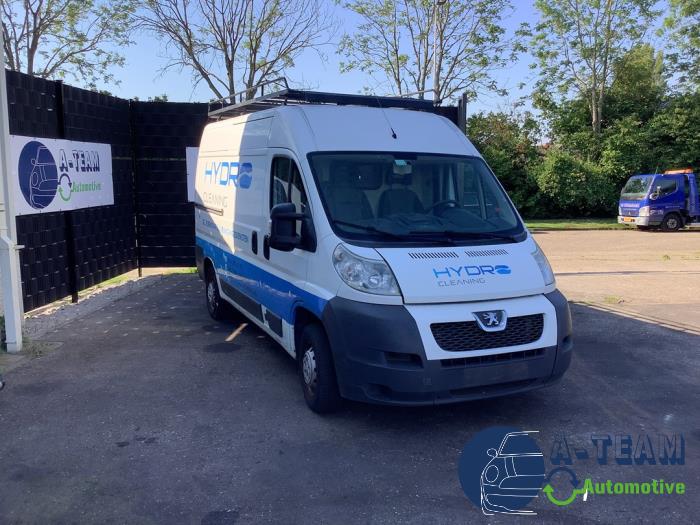 Peugeot Boxer 2.2 HDi 130 Euro 5 Sloopvoertuig (2012, Graniet)