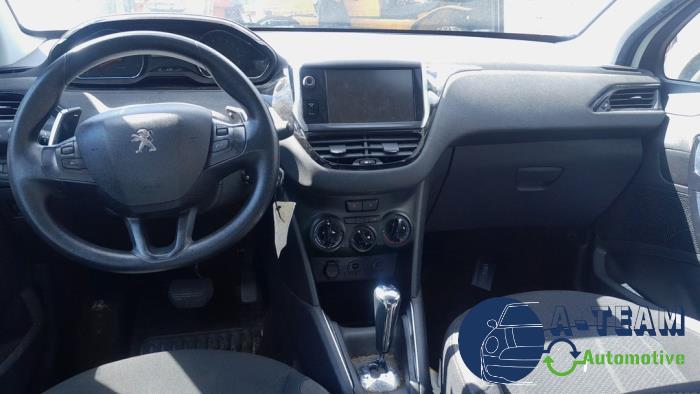 Peugeot 208 I 1.4 HDi Sloopvoertuig (2012, Wit)