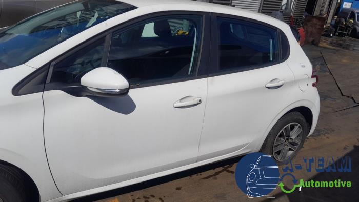 Peugeot 208 I 1.4 HDi Sloopvoertuig (2012, Wit)