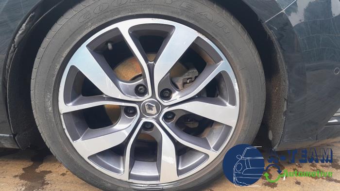 Renault Megane IV 1.5 Energy dCi 110 Sloopvoertuig (2018, Zwart)