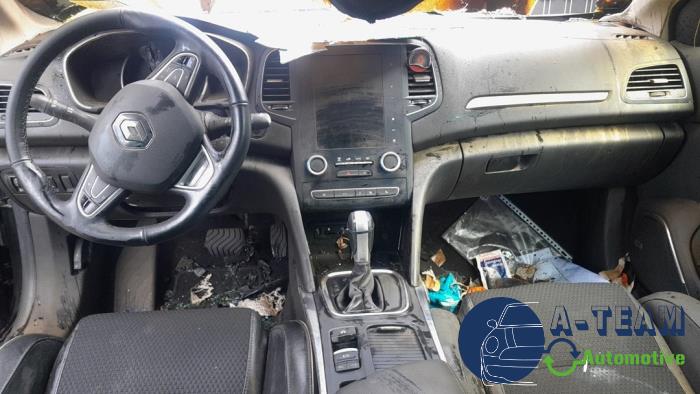 Renault Megane IV 1.5 Energy dCi 110 Sloopvoertuig (2018, Zwart)