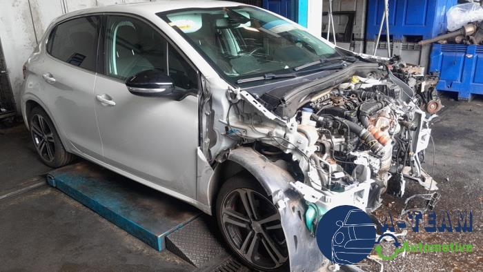 Peugeot 208 I 1.2 12V e-THP PureTech 110 Sloopvoertuig (2017, Wit)