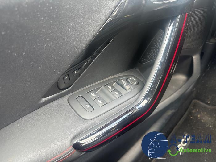 Peugeot 208 I 1.2 12V e-THP PureTech 110 Sloopvoertuig (2017, Wit)