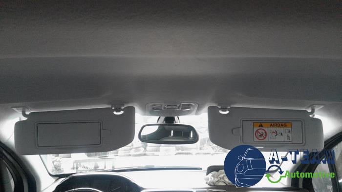 Peugeot 208 I 1.2 12V e-THP PureTech 110 Sloopvoertuig (2017, Wit)