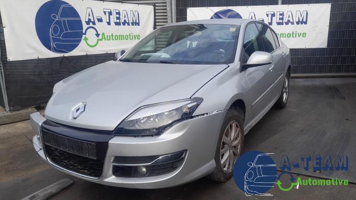 Renault Laguna III 2.0 16V Hi-Flex Sloopvoertuig (2011, Grijs)