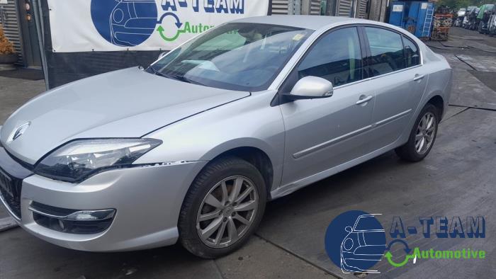 Renault Laguna III 2.0 16V Hi-Flex Sloopvoertuig (2011, Grijs)
