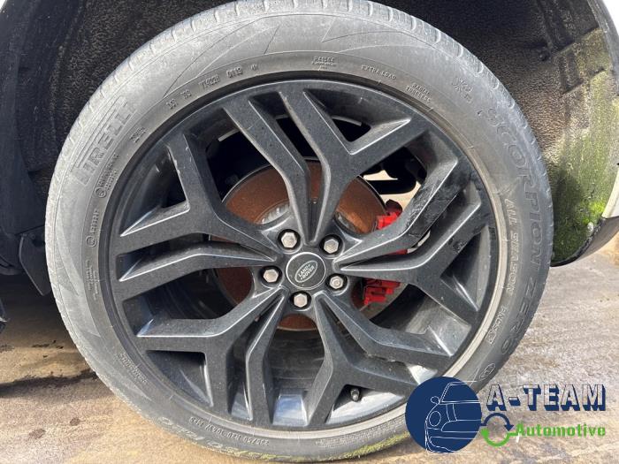 Landrover Range Rover Evoque II 2.0 P250 MHEV 16V AWD Sloopvoertuig (2019, Wit)