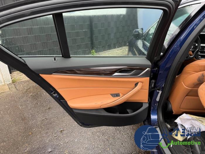 BMW 5 serie 530e iPerformance Sloopvoertuig (2018, Blauw)