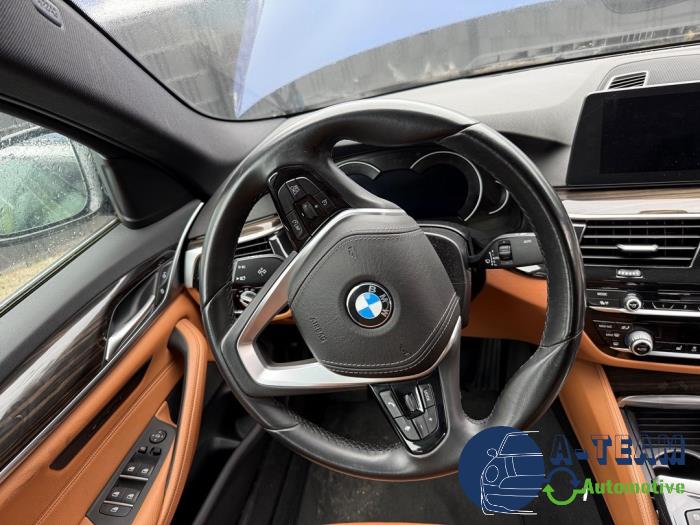 BMW 5 serie 530e iPerformance Sloopvoertuig (2018, Blauw)
