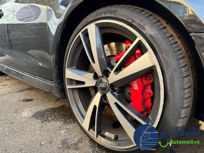 Audi RS 3 Sportback 2.5 TFSI 20V Quattro Sloopvoertuig (2019, Zwart)