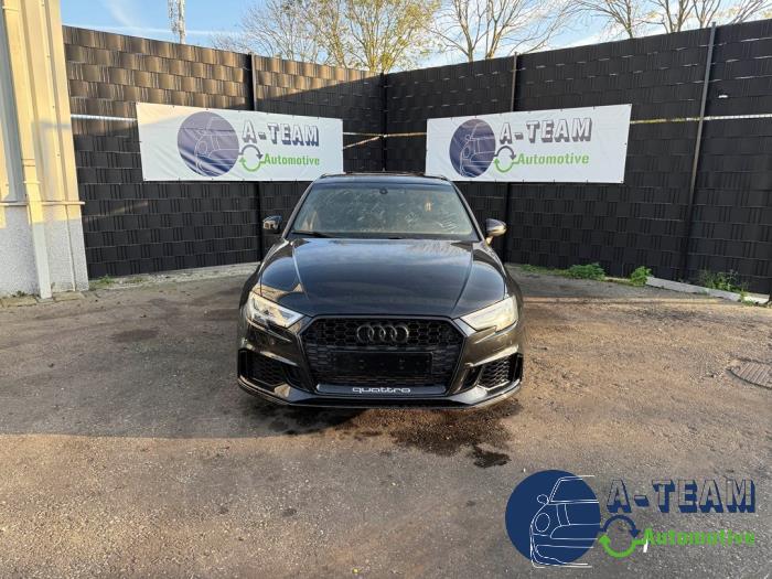 Audi RS 3 Sportback 2.5 TFSI 20V Quattro Sloopvoertuig (2019, Zwart)