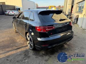 Audi RS 3 Sportback 2.5 TFSI 20V Quattro Sloopvoertuig (2019, Zwart)