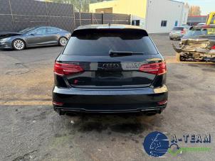 Audi RS 3 Sportback 2.5 TFSI 20V Quattro Sloopvoertuig (2019, Zwart)