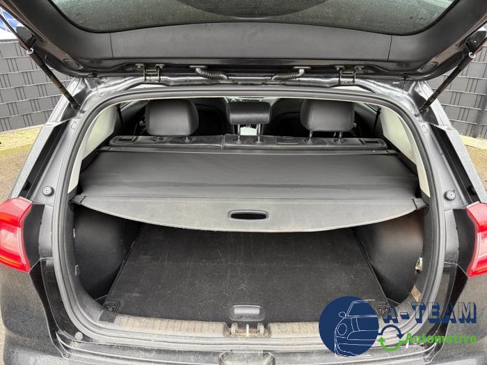 Kia Niro I 1.6 GDI Hybrid Sloopvoertuig (2017, Zwart)