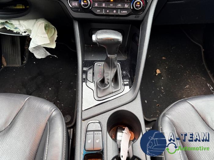 Kia Niro I 1.6 GDI Hybrid Sloopvoertuig (2017, Zwart)