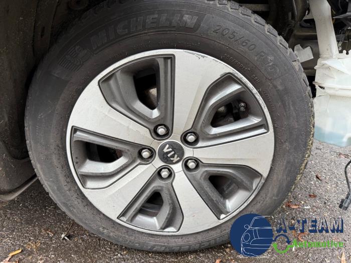 Kia Niro I 1.6 GDI Hybrid Sloopvoertuig (2017, Zwart)