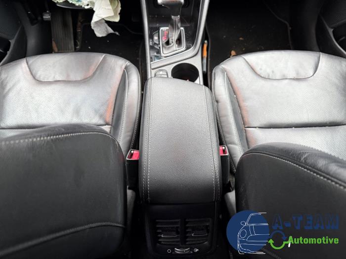 Kia Niro I 1.6 GDI Hybrid Sloopvoertuig (2017, Zwart)