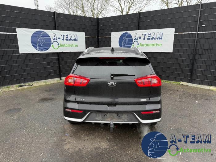 Kia Niro I 1.6 GDI Hybrid Sloopvoertuig (2017, Zwart)