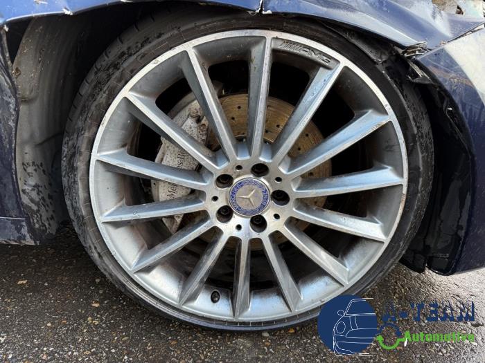 Mercedes E E-200 2.0 Turbo 16V Sloopvoertuig (2016, Blauw)