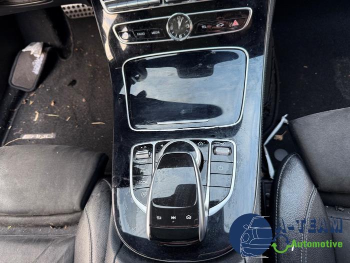 Mercedes E E-200 2.0 Turbo 16V Sloopvoertuig (2016, Blauw)