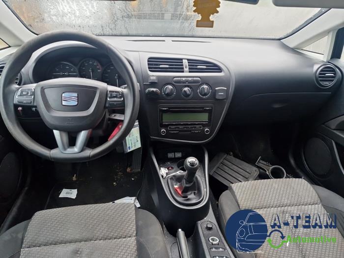 Seat Leon 1.2 TSI Sloopvoertuig (2011, Zwart)