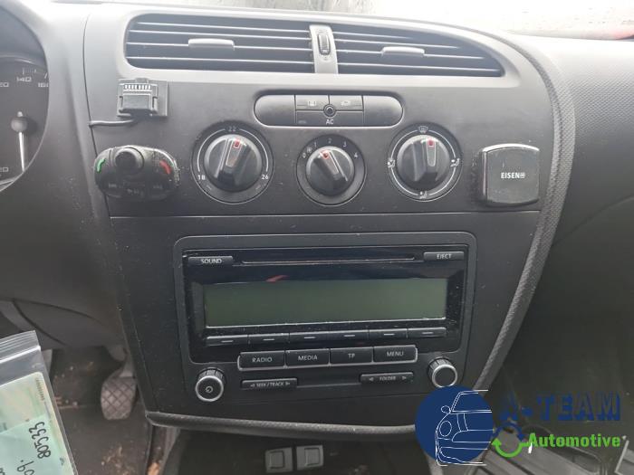 Seat Leon 1.2 TSI Sloopvoertuig (2011, Zwart)