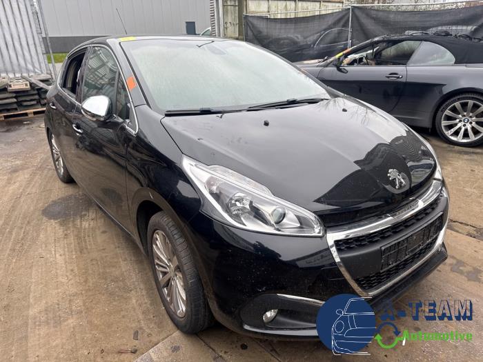 Peugeot 208 I 1.2 12V e-THP PureTech 110 Sloopvoertuig (2017, Zwart)