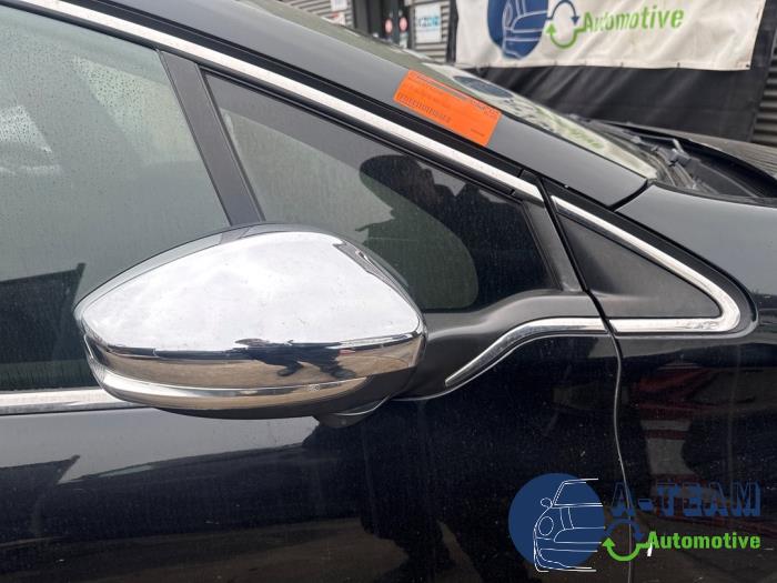 Peugeot 208 I 1.2 12V e-THP PureTech 110 Sloopvoertuig (2017, Zwart)