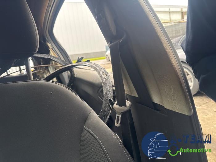 Peugeot 208 I 1.2 12V e-THP PureTech 110 Sloopvoertuig (2017, Zwart)