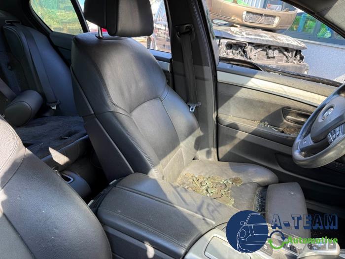 BMW 5 serie 530i 24V Sloopvoertuig (2013, Zwart)