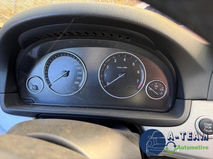 BMW 5 serie 530i 24V Sloopvoertuig (2013, Zwart)