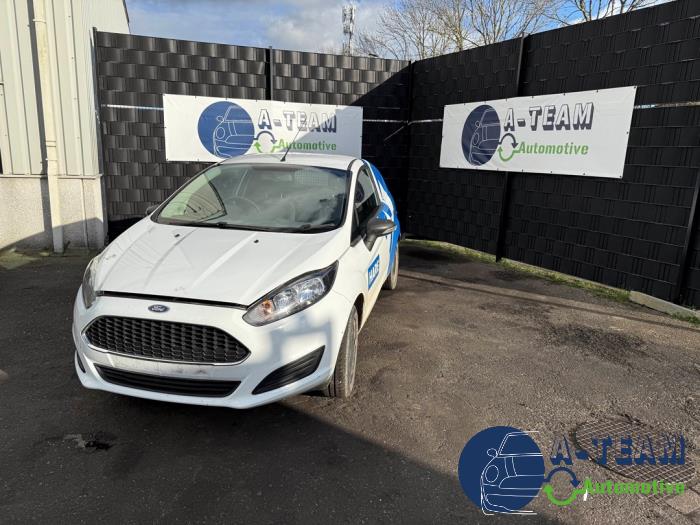 Ford Fiesta 6 1.5 TDCi Sloopvoertuig (2016, Roze, Wit)