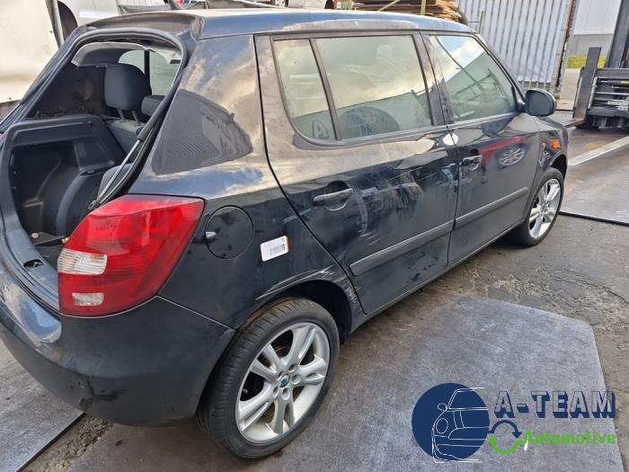 Skoda Fabia II 1.6i 16V Sloopvoertuig (2008, Zwart)