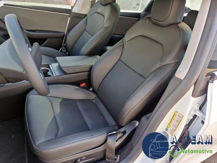 Tesla Model 3 Long Range RWD 78 kWh Sloopvoertuig (2024, Wit)