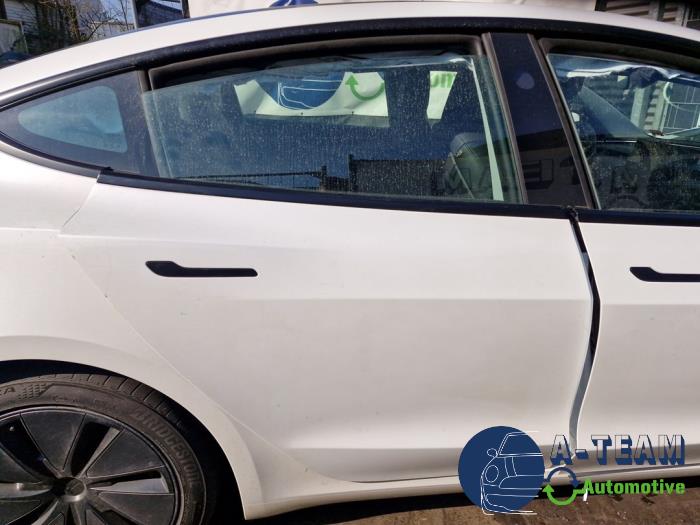 Tesla Model 3 Long Range RWD 78 kWh Sloopvoertuig (2024, Wit)