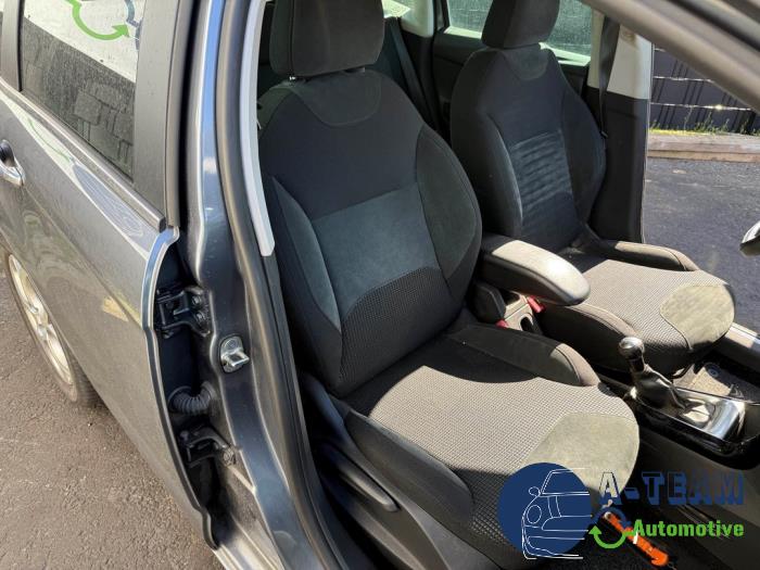 Citroen C3 1.6 16V VTi 120 Sloopvoertuig (2010, Grijs)