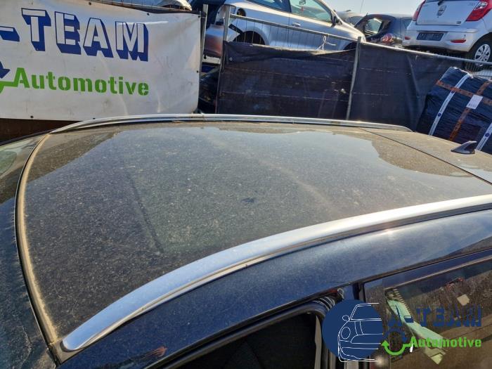 Toyota Auris Touring Sports 1.8 16V Hybrid Sloopvoertuig (2014, Zwart)