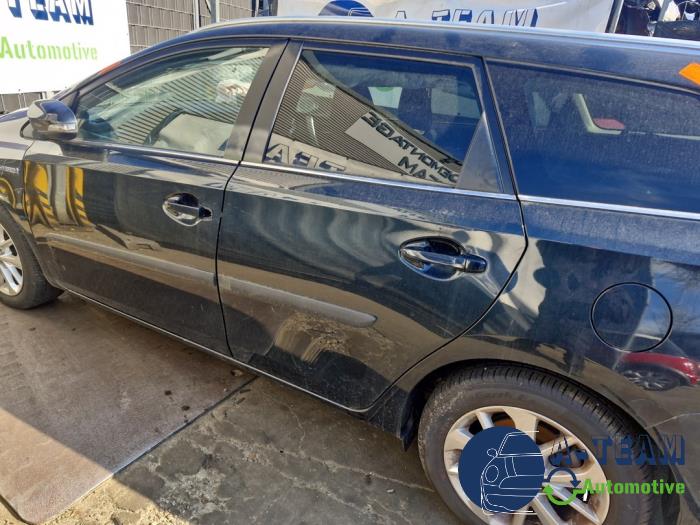 Toyota Auris Touring Sports 1.8 16V Hybrid Sloopvoertuig (2014, Zwart)