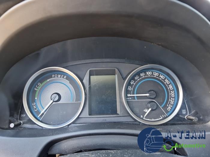 Toyota Auris Touring Sports 1.8 16V Hybrid Sloopvoertuig (2014, Zwart)