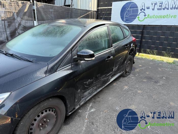 Ford Focus 3 1.0 Ti-VCT EcoBoost 12V 100 Sloopvoertuig (2013, Zwart)