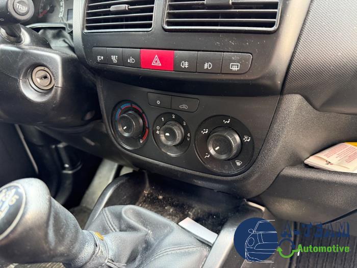 Opel Combo 1.3 CDTI 16V ecoFlex Sloopvoertuig (2015, Wit)