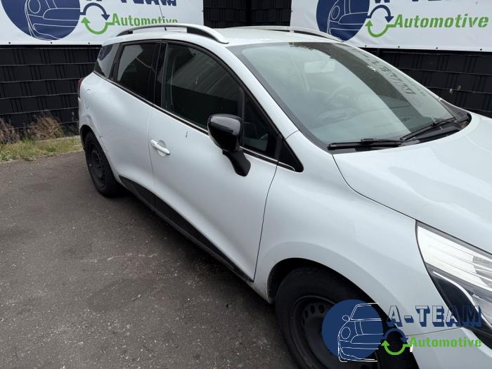 Renault Clio IV Estate/Grandtour 0.9 Energy TCE 12V Sloopvoertuig (2014, Wit)