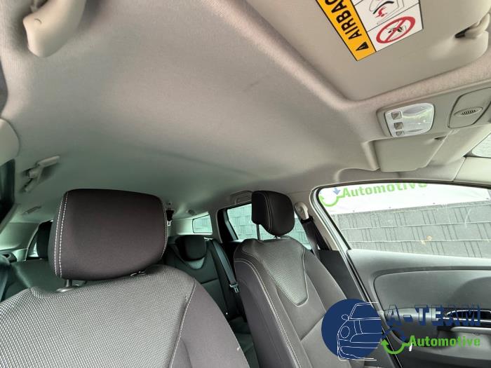 Renault Clio IV Estate/Grandtour 0.9 Energy TCE 12V Sloopvoertuig (2014, Wit)