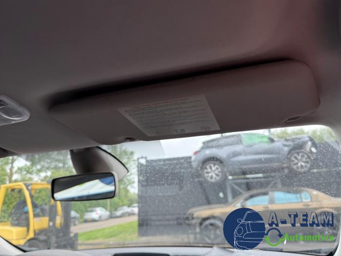 Renault Megane III Grandtour 1.6 16V Bifuel Sloopvoertuig (2011, Grijs)